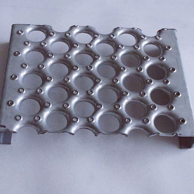 Galvanizli Güvenlik Izgara Plakası 182-356mm Genişlik Endüstriyel Zemin Kaplaması